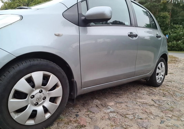 Toyota Yaris cena 14500 przebieg: 255000, rok produkcji 2009 z Wągrowiec małe 29